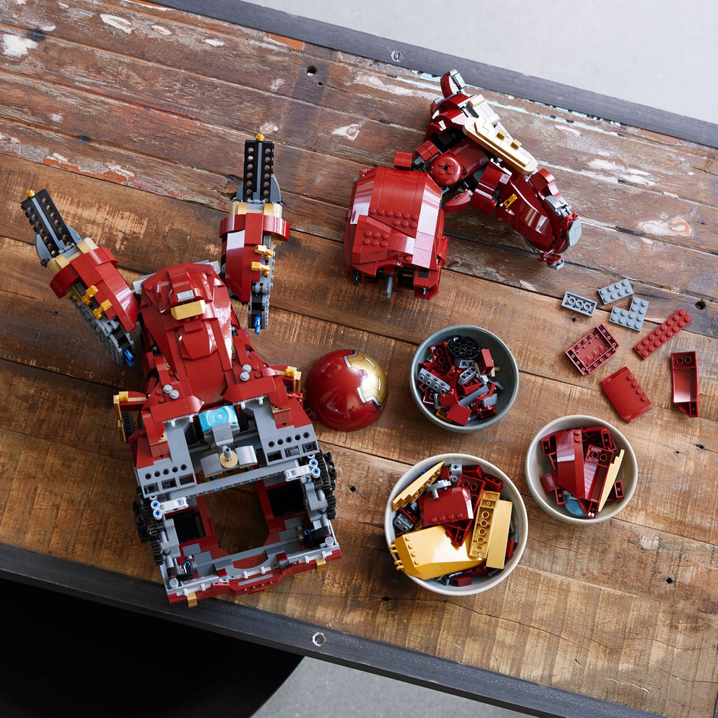 LEGO? Marvel Hulkbuster