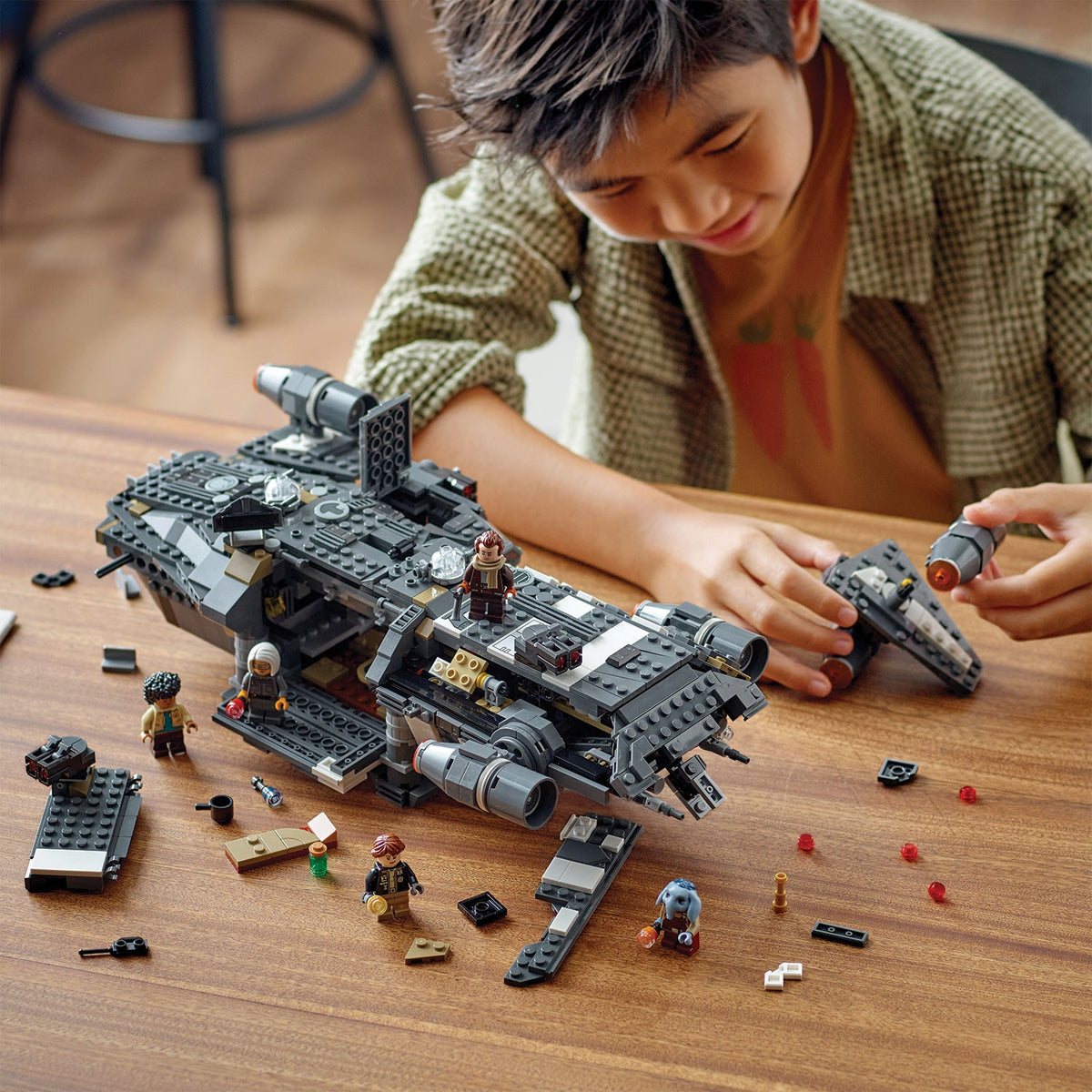 LEGO? Star Wars? The Onyx Cinder