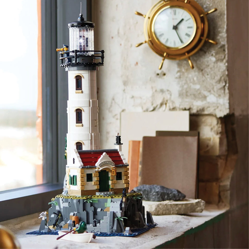 LEGO? Ideas Motorised Lighthouse