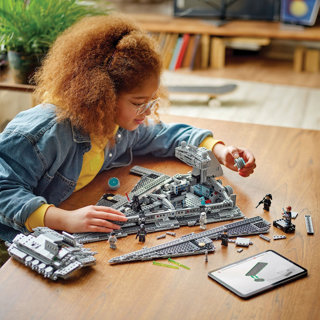 LEGO? Star Wars? Imperial Star Destroyer?