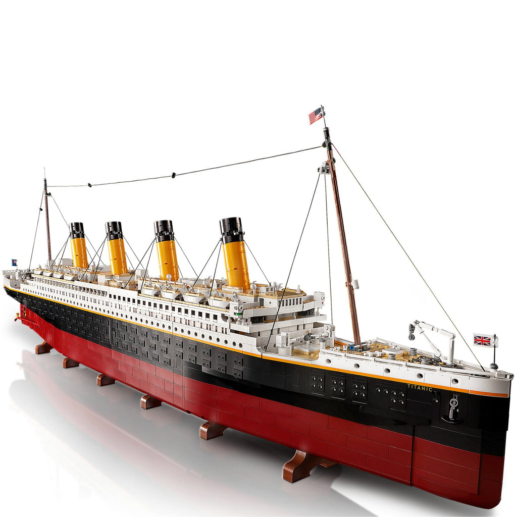 LEGO? Titanic