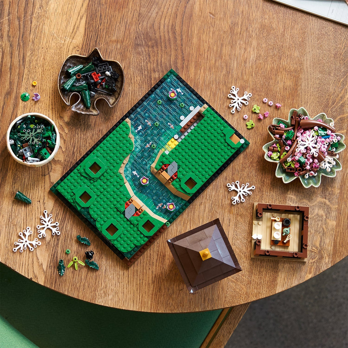 LEGO? Icons Tranquil Garden