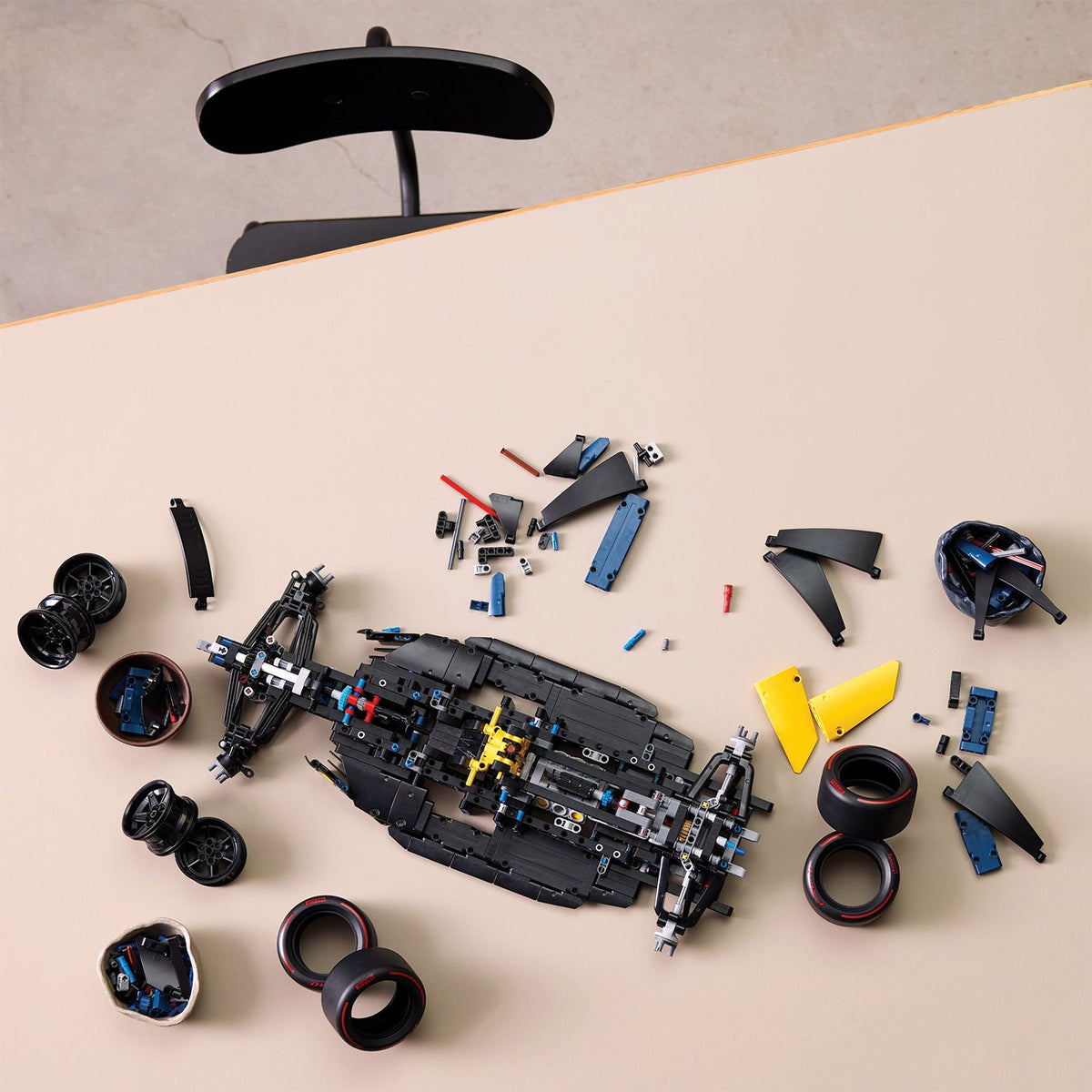 LEGO? Technic - Oracle Red Bull Racing RB20 F1 Car