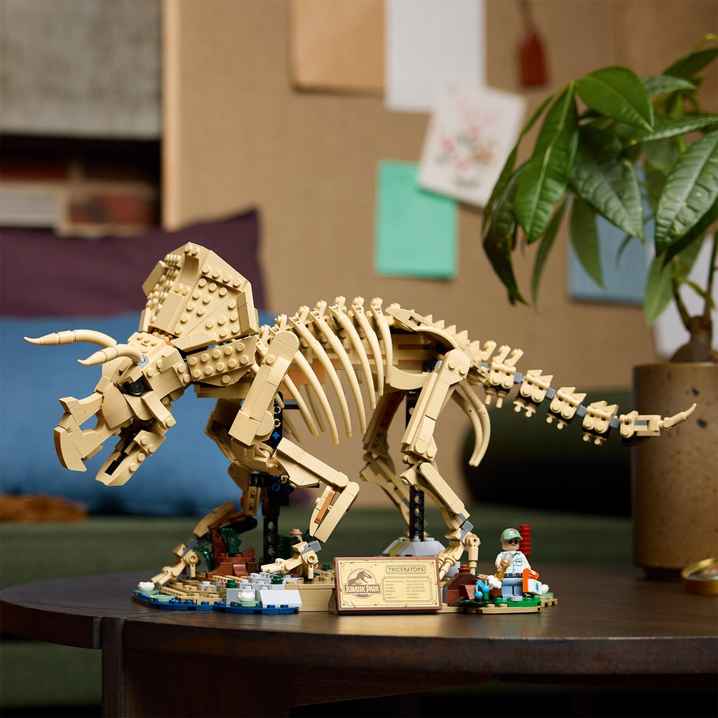 LEGO? Jurassic World Dinosaur Fossils: Triceratops