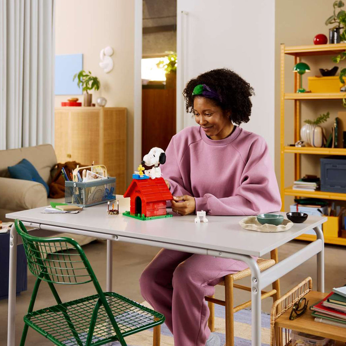 LEGO? Ideas Peanuts: Snoopy's Doghouse