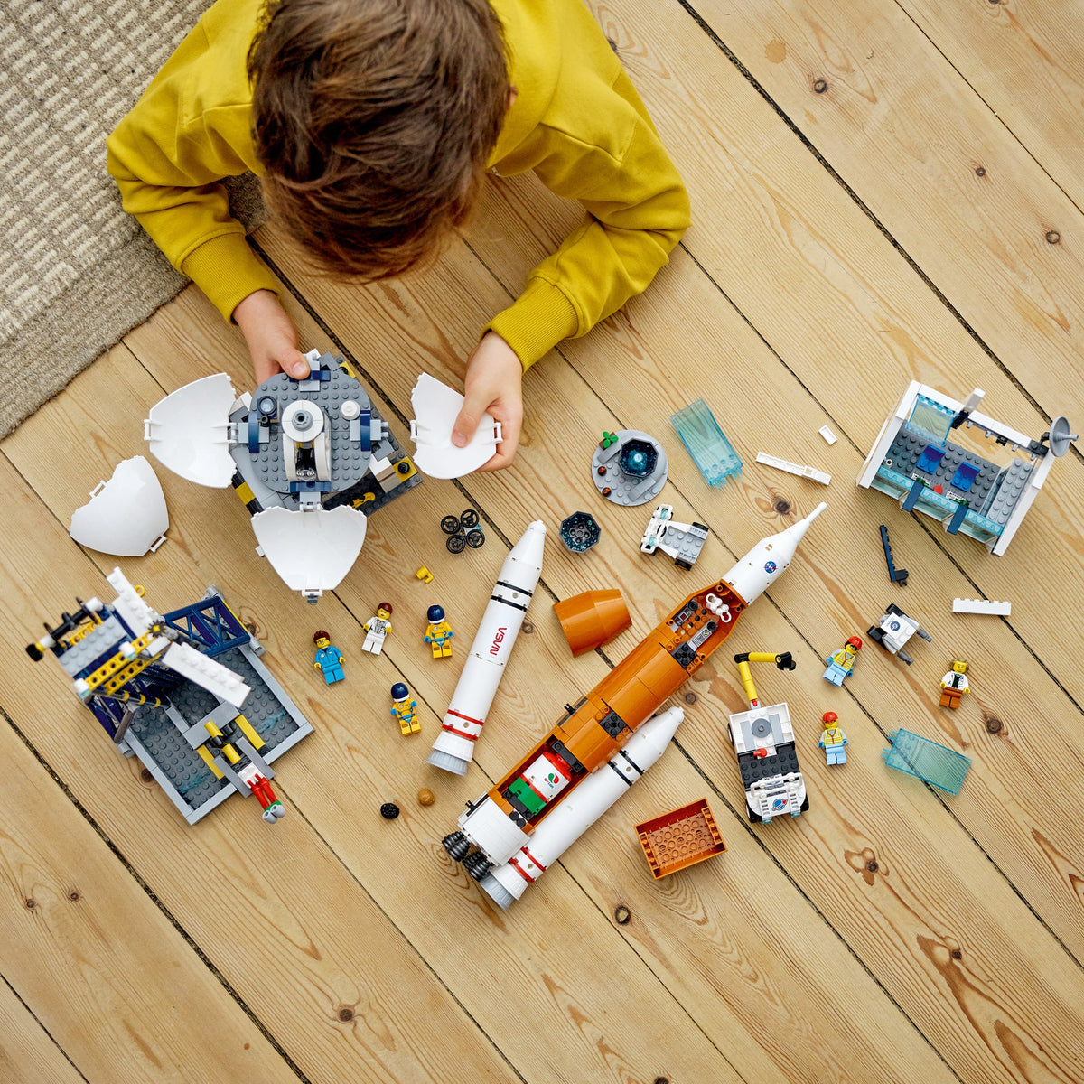 LEGO? City Rocket Launch Center