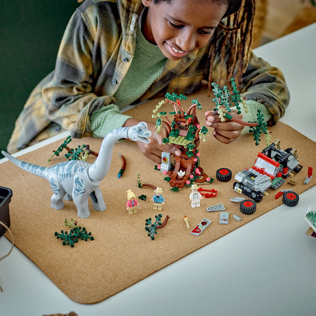 LEGO? Jurassic Park Brachiosaurus Discovery