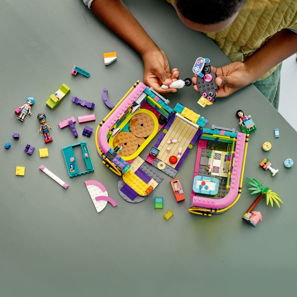 LEGO? Friends? Roller Disco Arcade