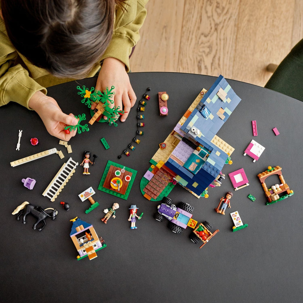 LEGO? Friends? Organic Farm