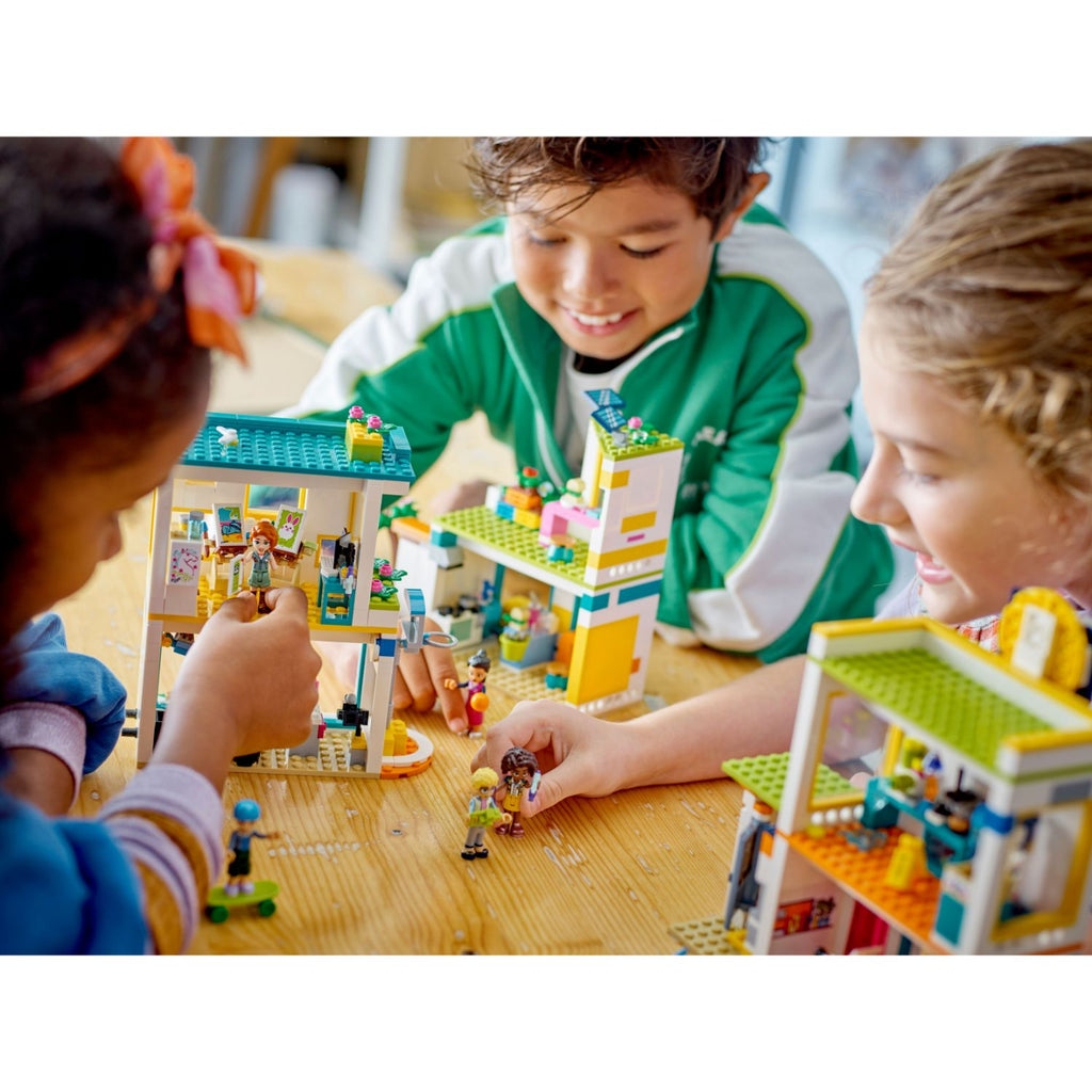 LEGO? Friends? Heartlake International School