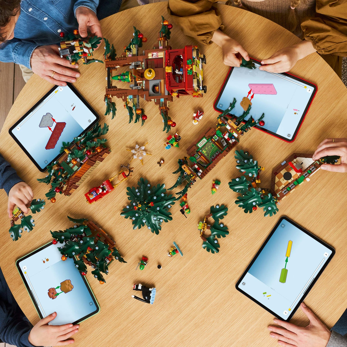 LEGO? Family Christmas Tree Decoration