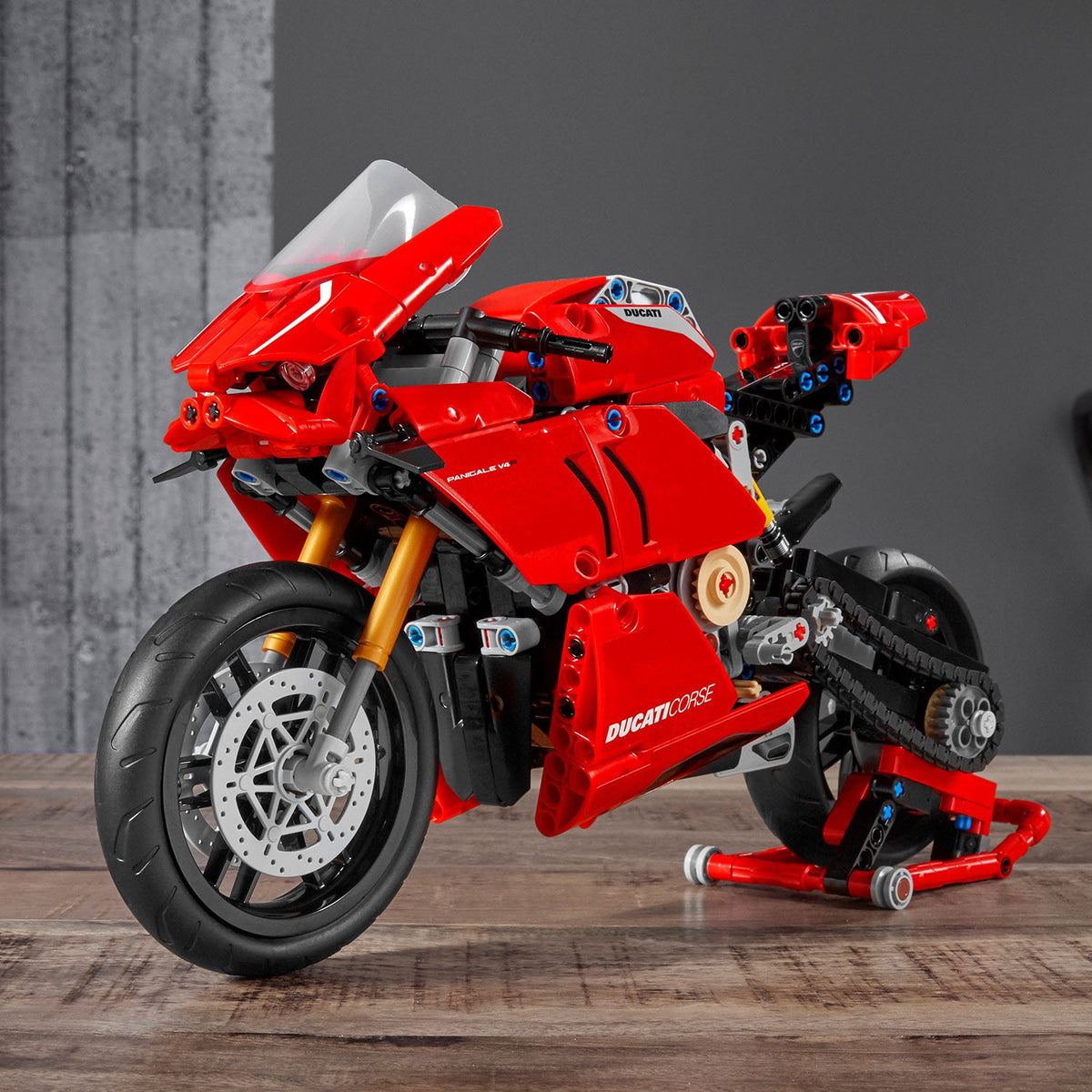 LEGO? Technic Ducati Panigale V4 R