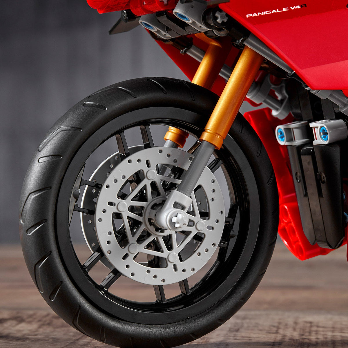 LEGO? Technic Ducati Panigale V4 R