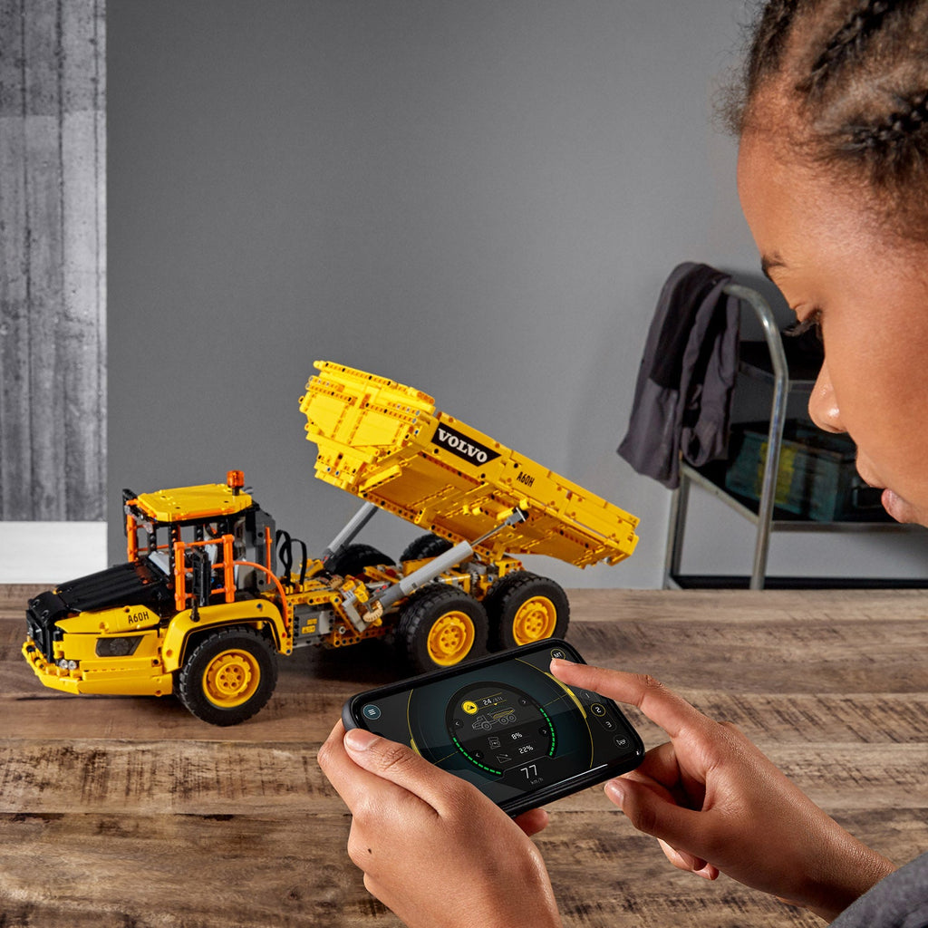 LEGO? Technic 6x6 Volvo Articulated Hauler