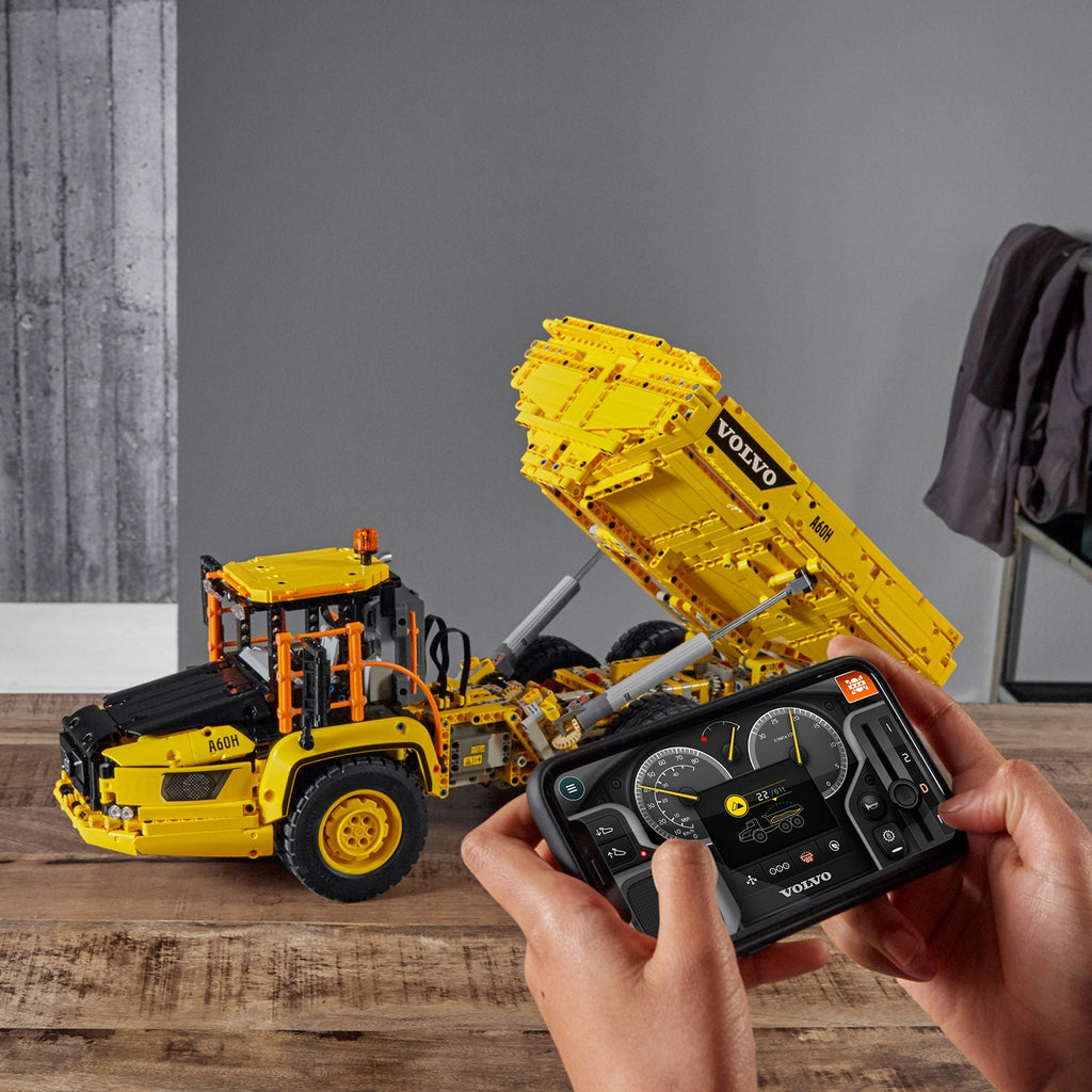 LEGO? Technic 6x6 Volvo Articulated Hauler