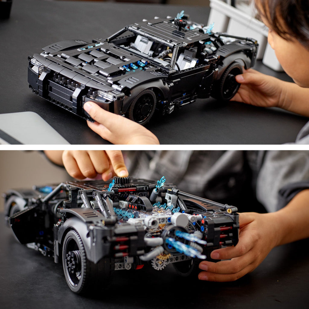 LEGO? Technic THE BATMAN - BATMOBILE?