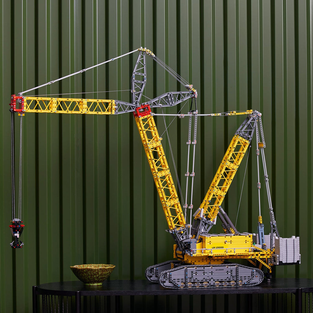 LEGO? Technic Liebherr Crawler Crane LR 13000