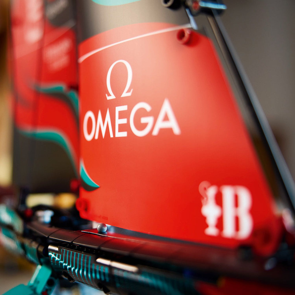 LEGO? Technic Emirates Team New Zealand AC75 Yacht