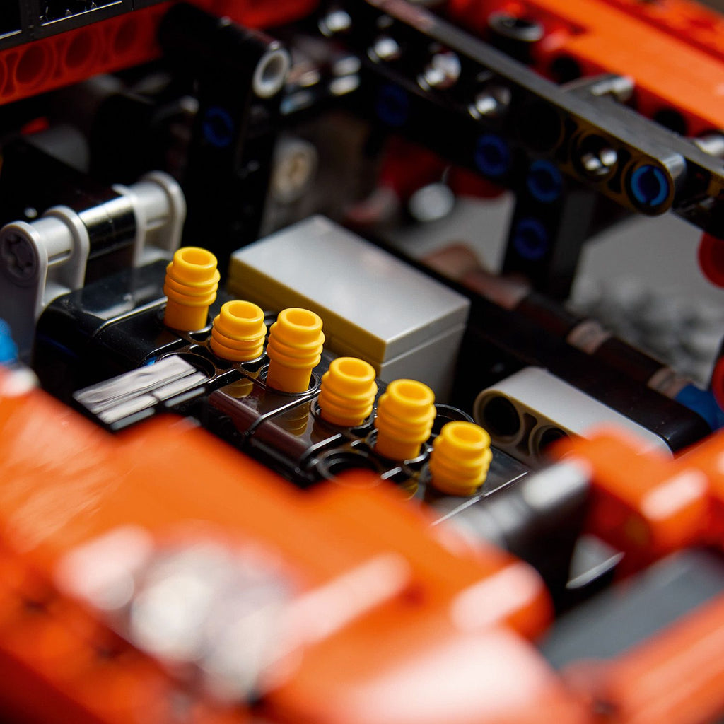 LEGO? Technic Mercedes-Benz G 500 PROFESSIONAL Line