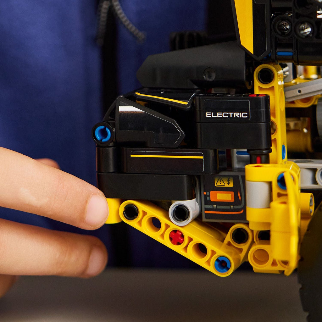 LEGO? Technic Volvo L120 Electric Wheel Loader
