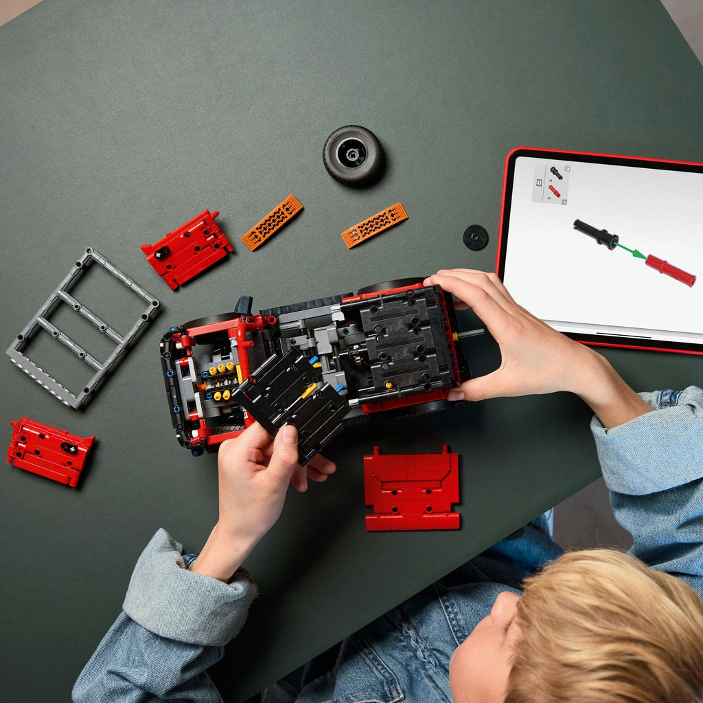 LEGO? Technic Ford Bronco? SUV