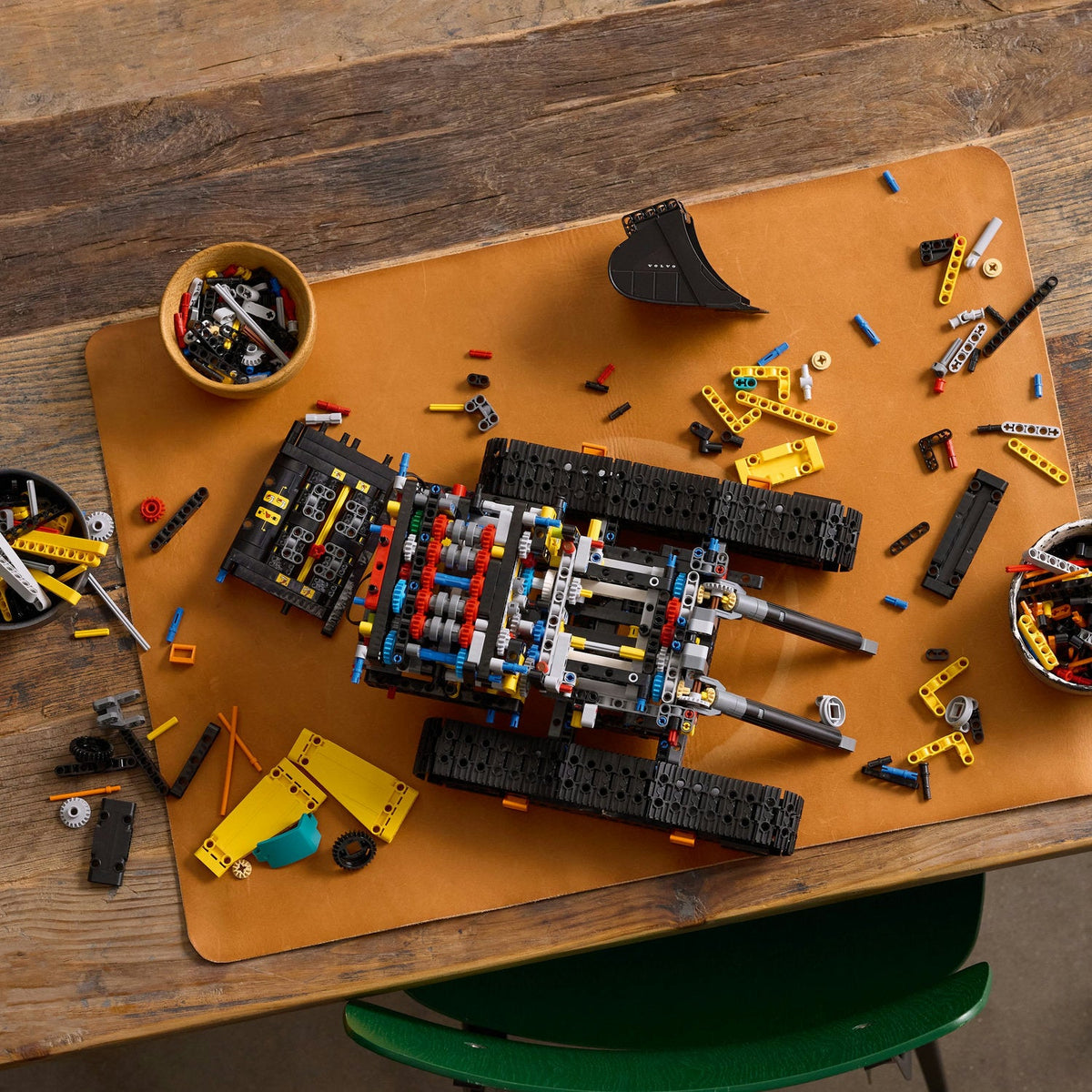 LEGO? Technic Volvo EC500 Hybrid Excavator
