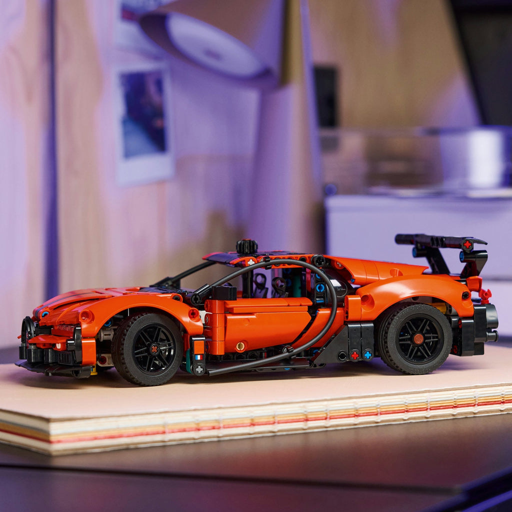 LEGO? Technic Bugatti Chiron Pur Sport Hypercar