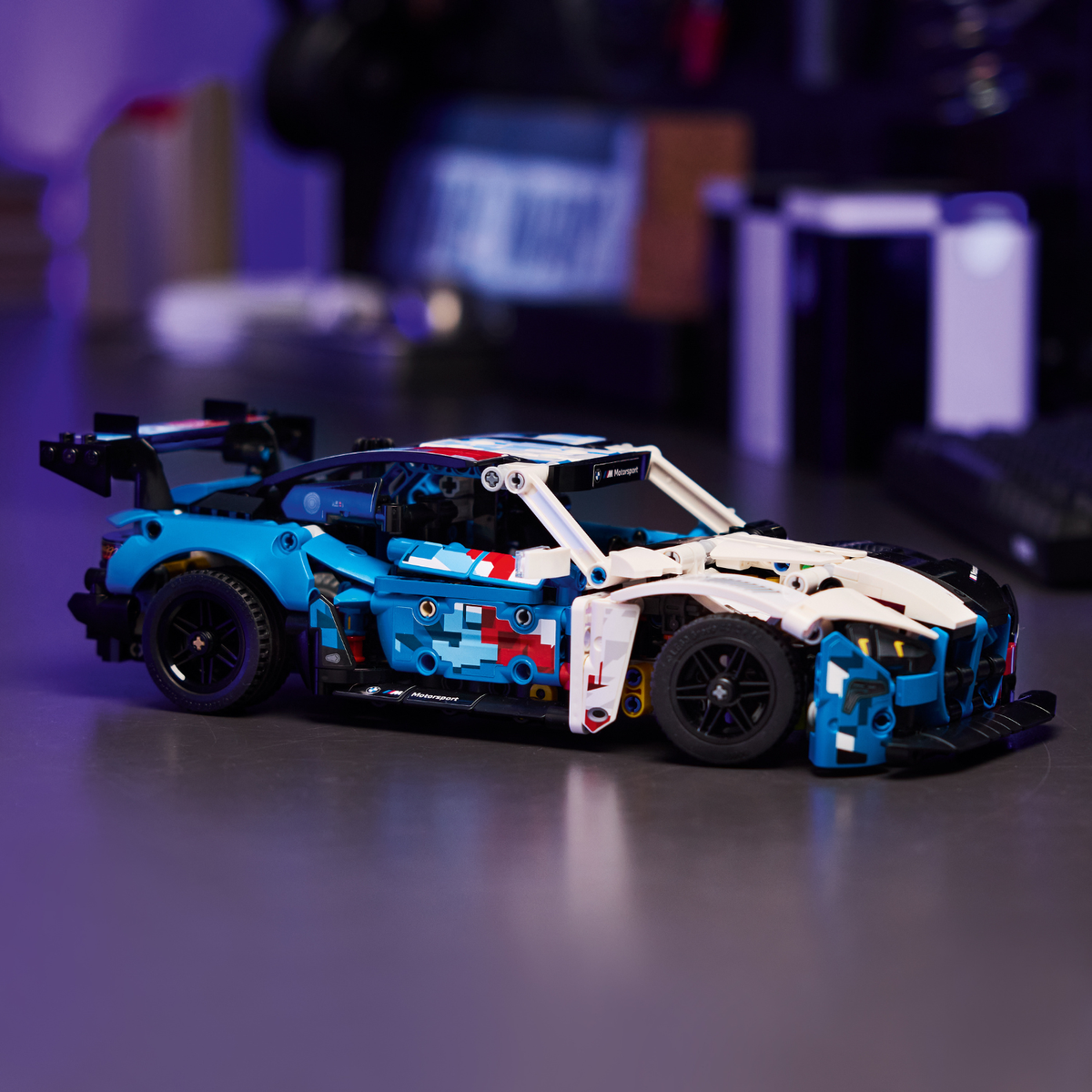 LEGO? Technic BMW M4 GT3 EVO Race Car