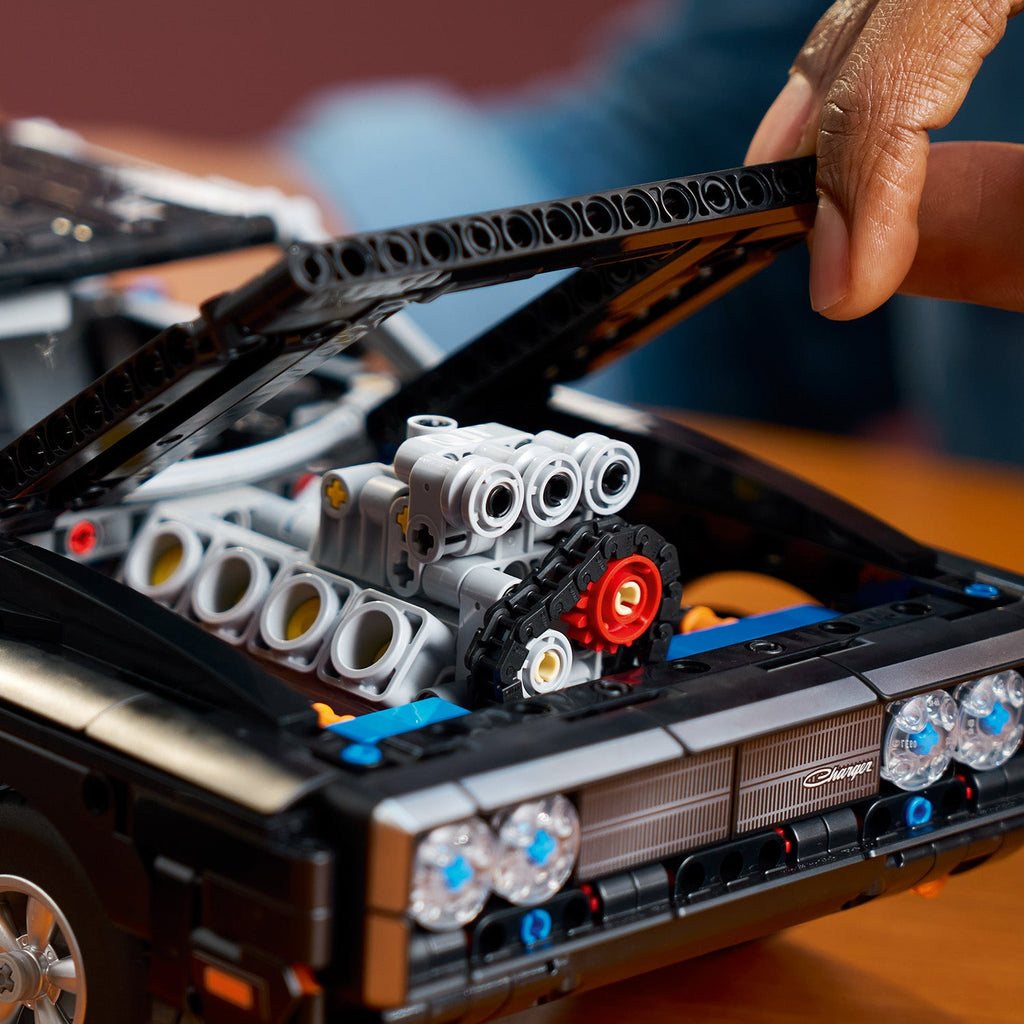 LEGO? Technic Fast and Furious Dodge Charger R/T Car