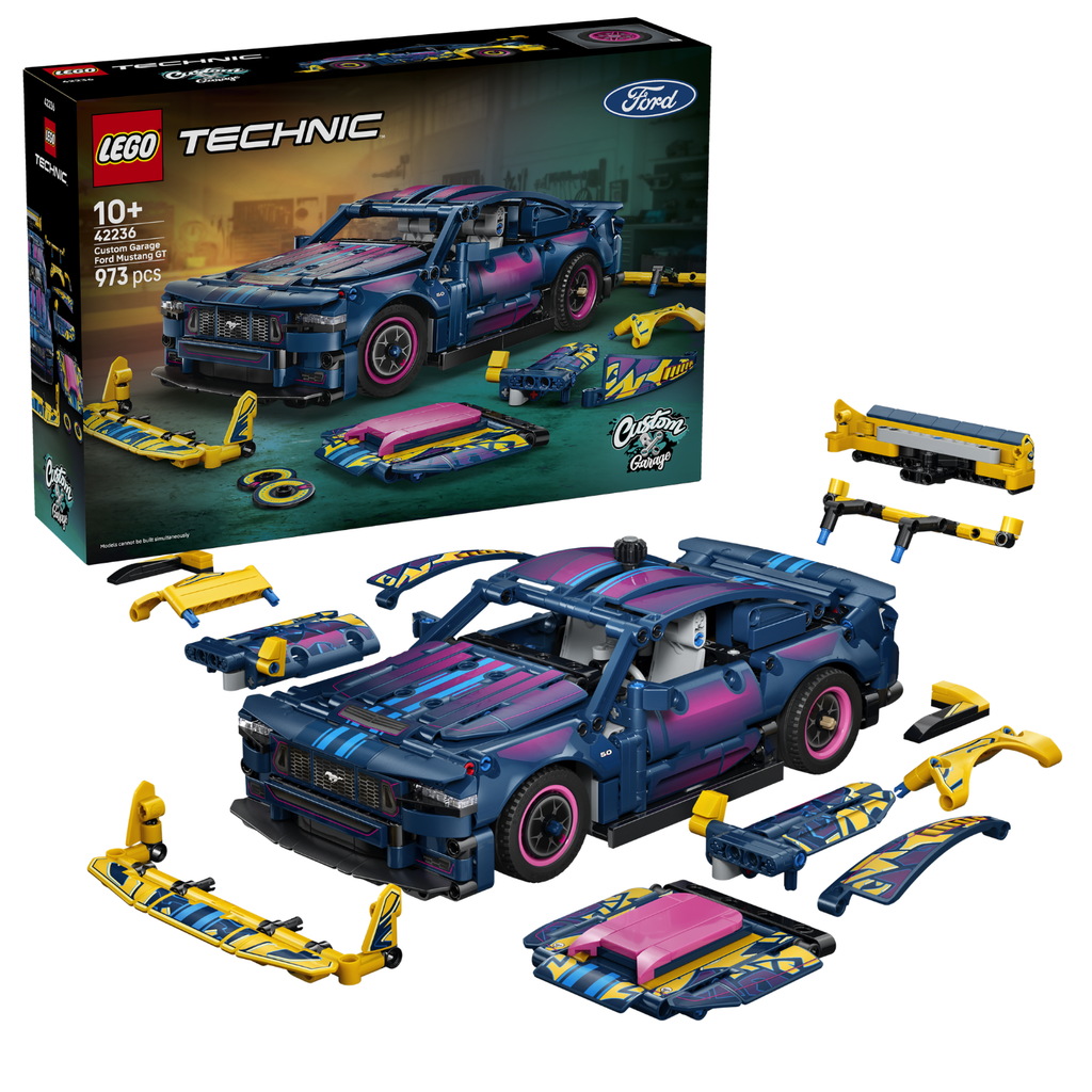 LEGO? Technic Custom Garage Ford Mustang GT Car