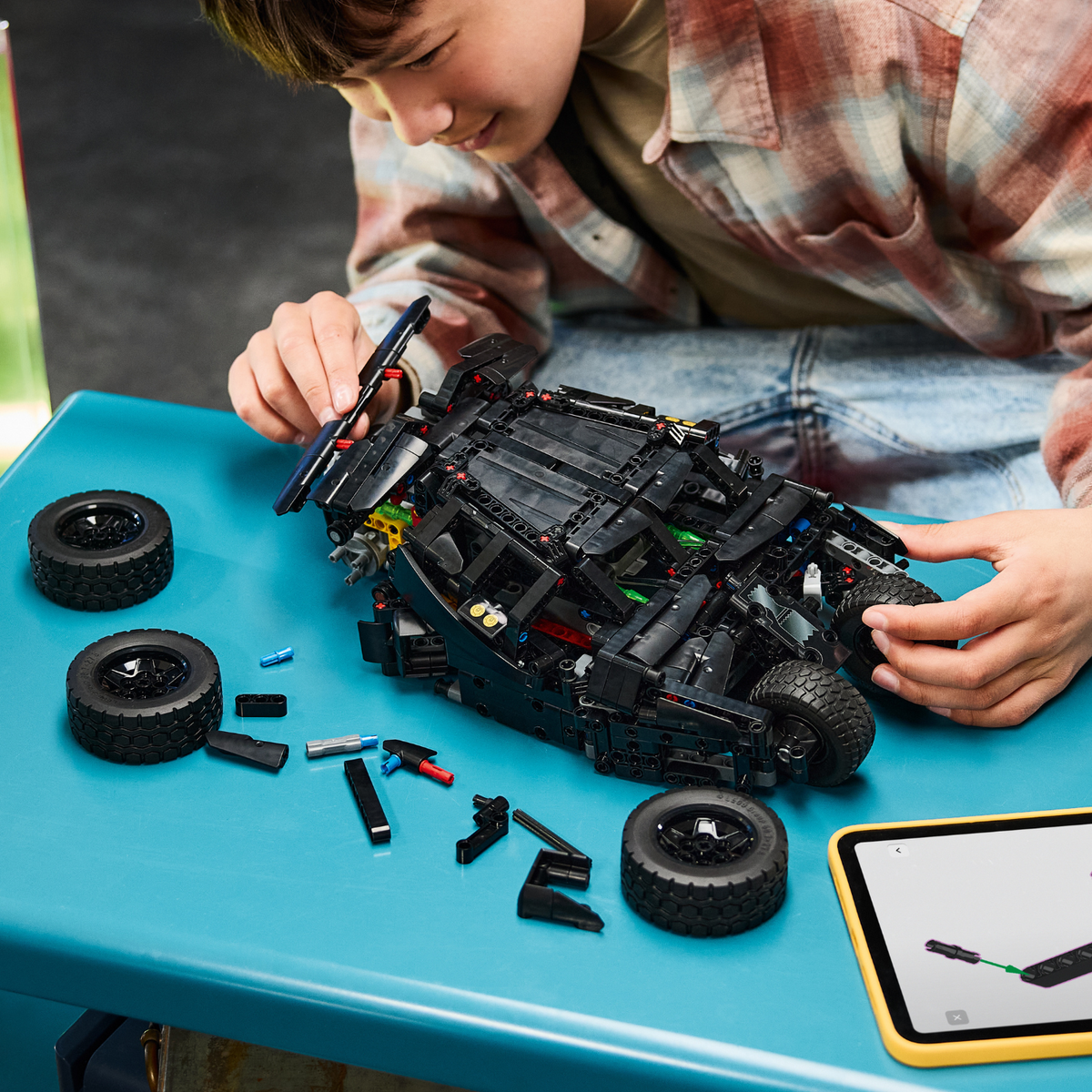 LEGO? Technic Batmobile? Tumbler