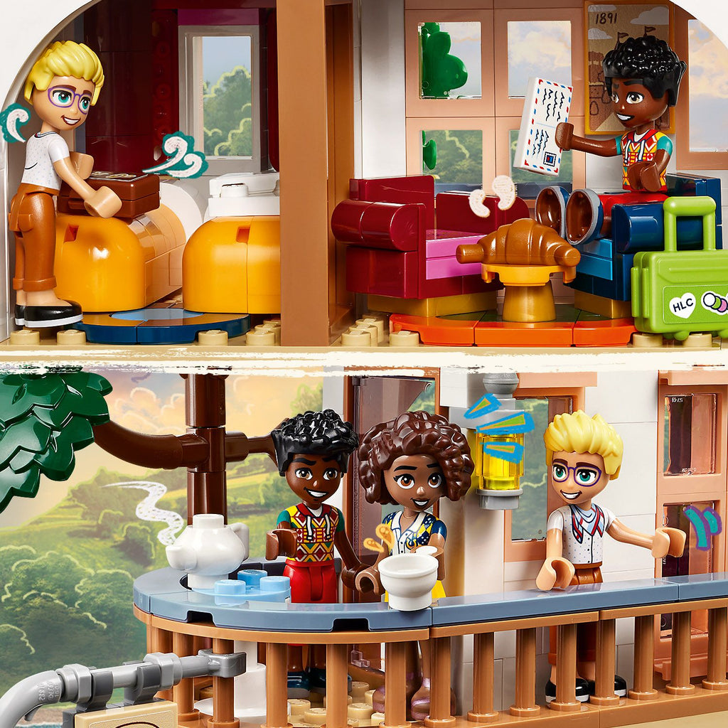LEGO? Friends? Castle Bed and Breakfast