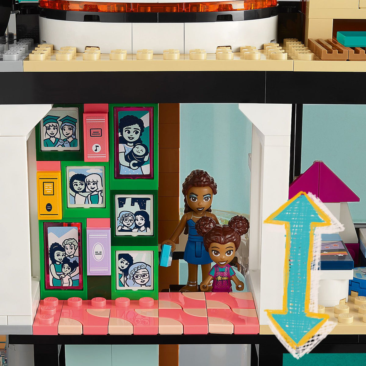 LEGO? Friends? Andrea's Modern Mansion
