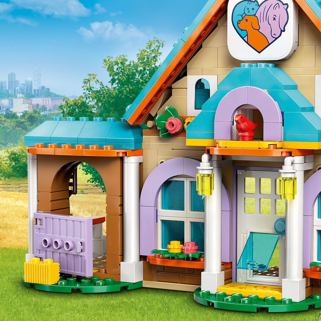 LEGO? Friends? Horse and Pet Vet Clinic