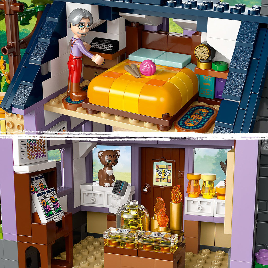 LEGO? Friends Beekeepers' House and Flower Garden