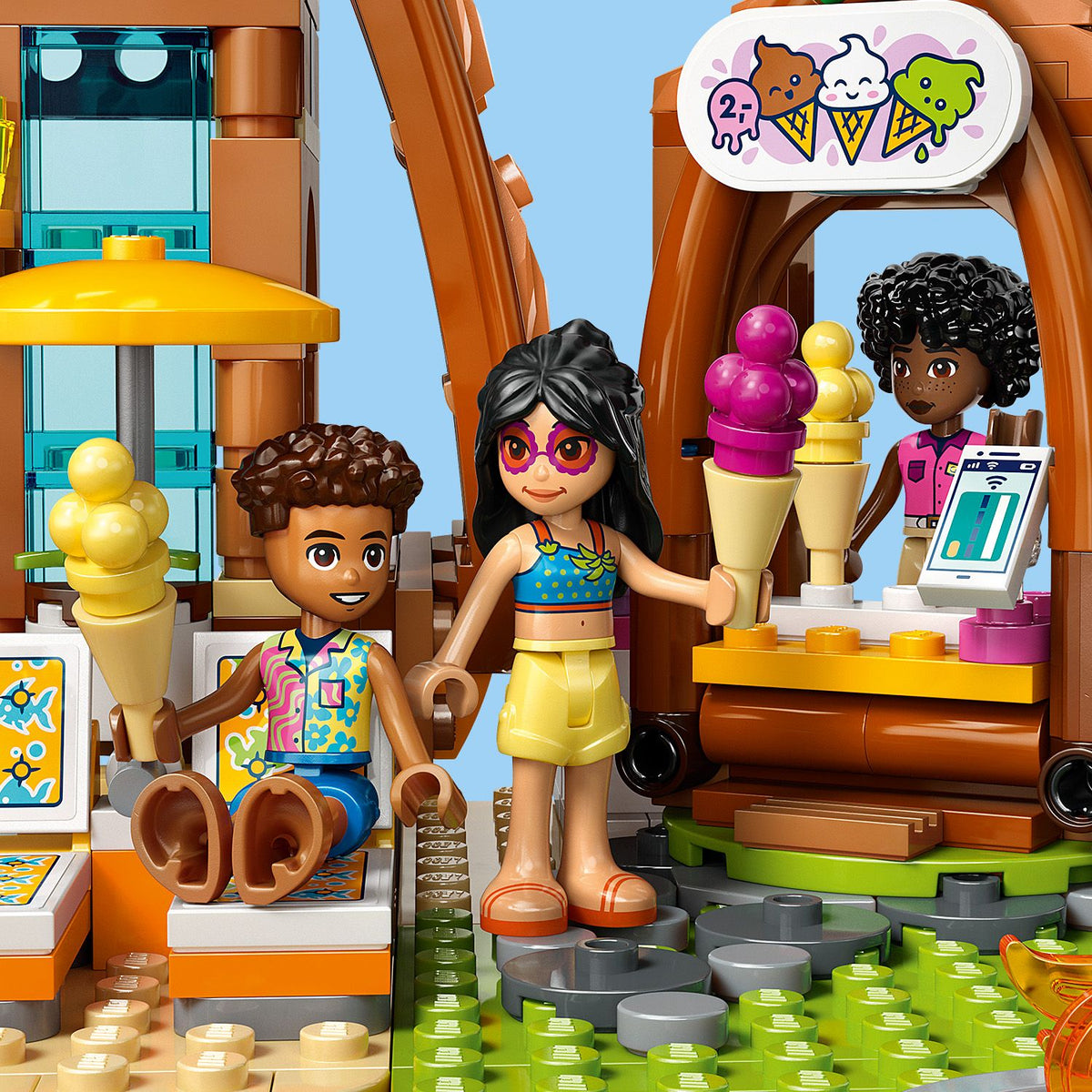 LEGO? Friends Family Vacation Beach Resort