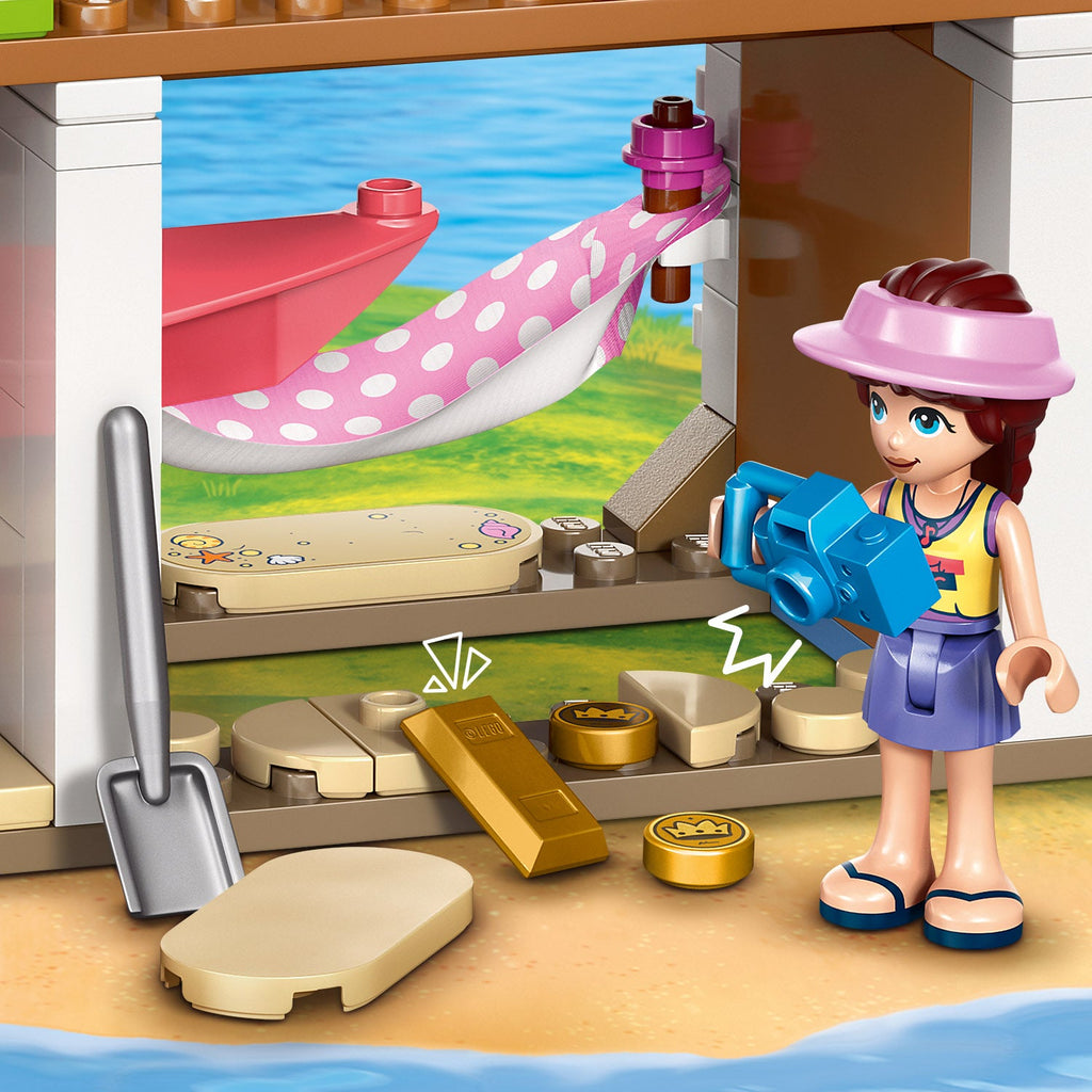 LEGO? Friends Beach House with Seals
