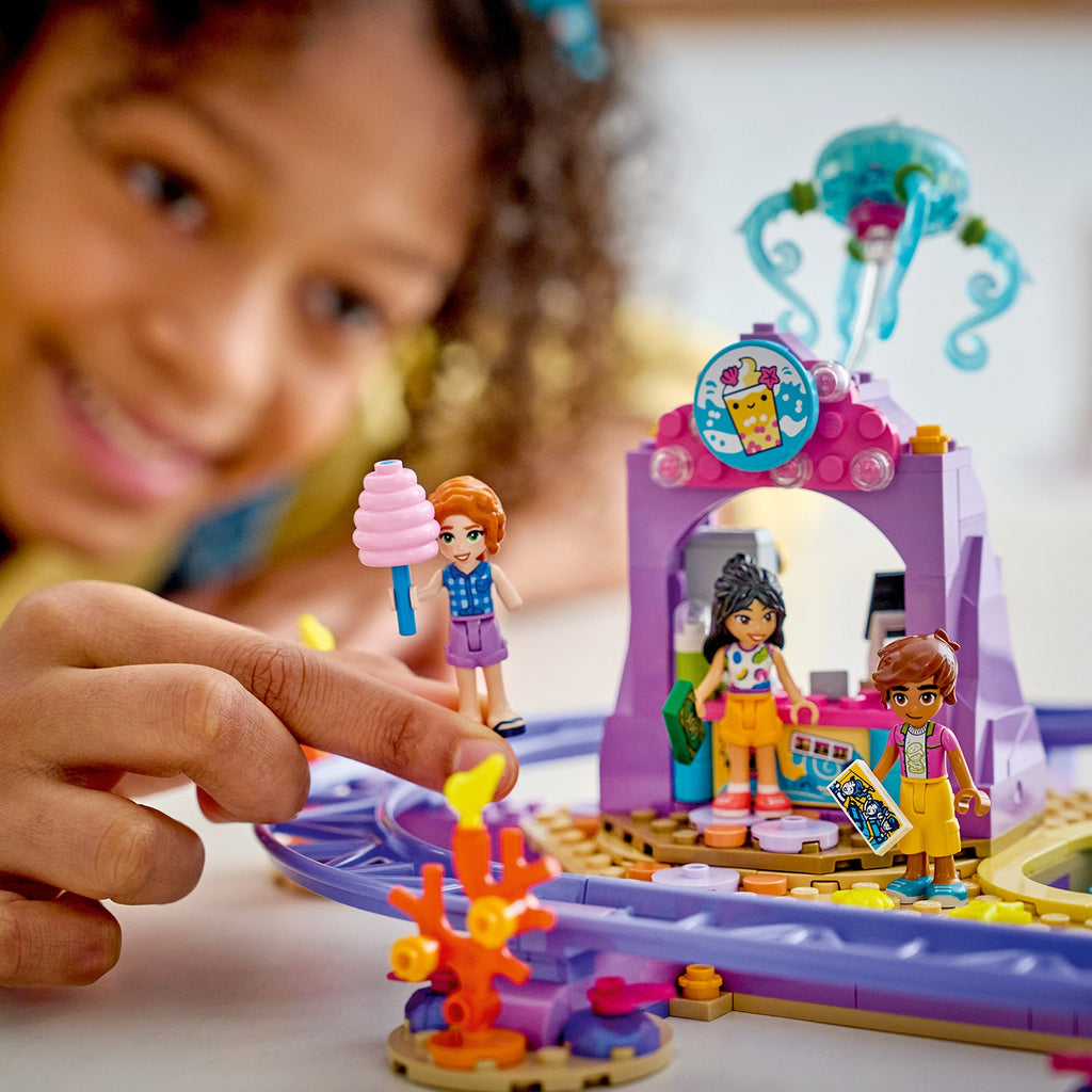 LEGO? Friends Mermaid Roller Coaster Ride