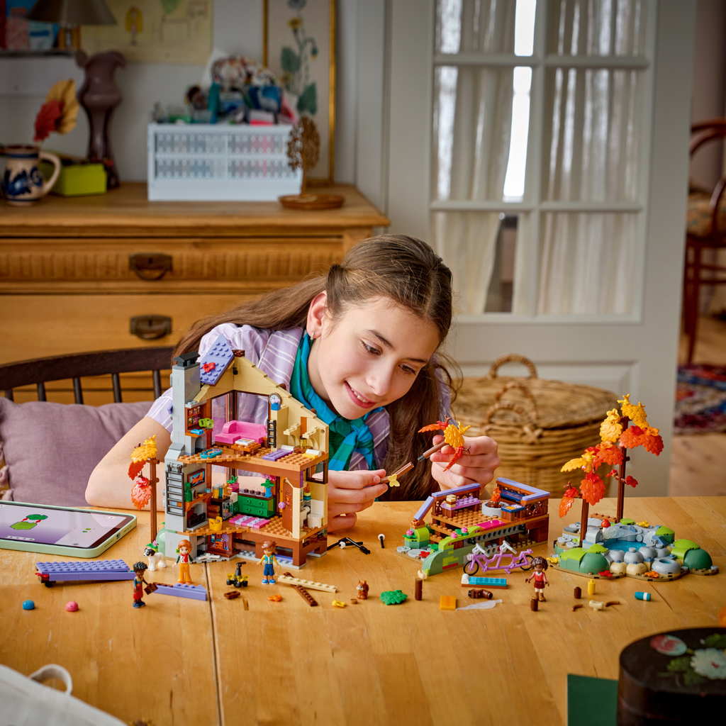 LEGO? Friends Cozy Fall Forest Cabin