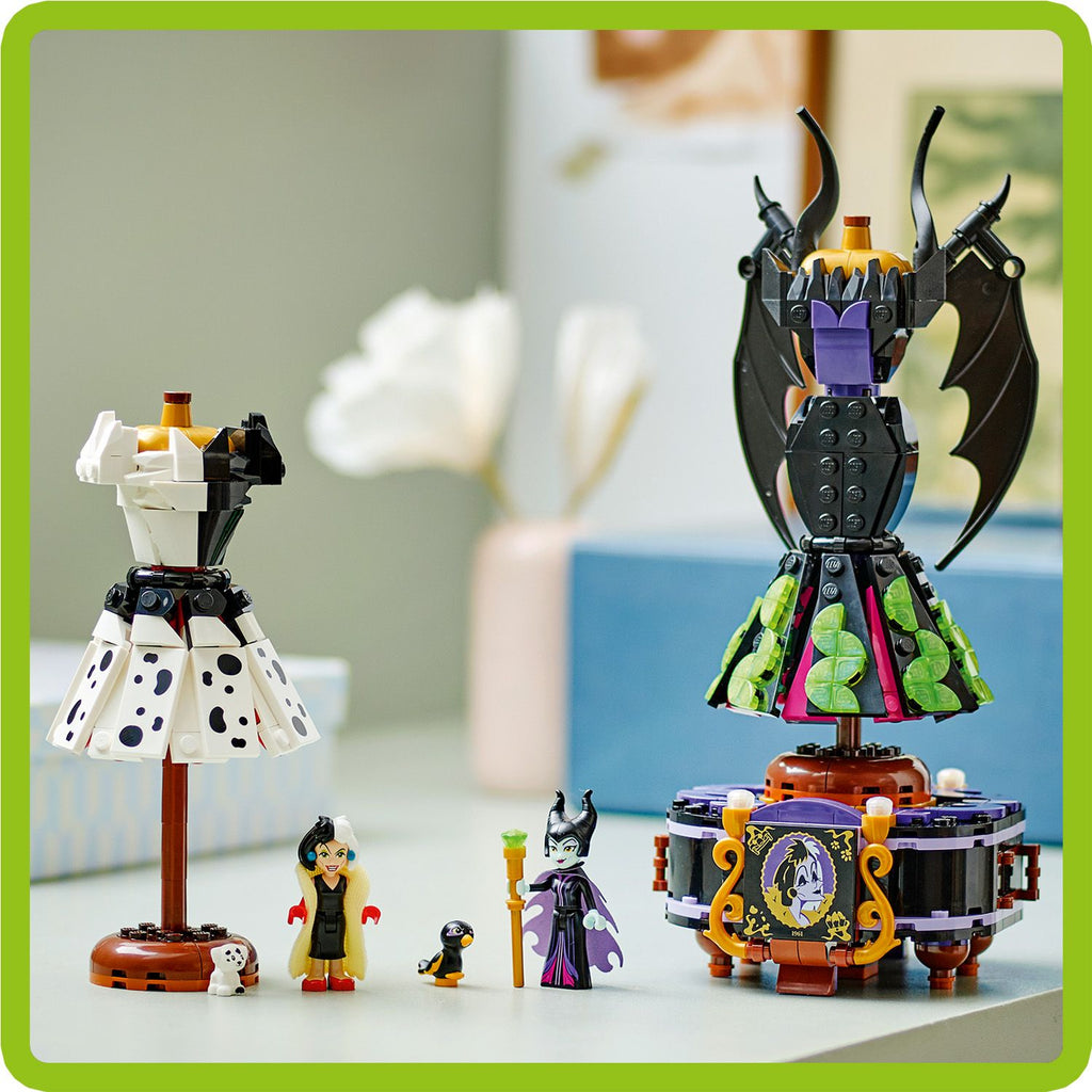 LEGO? | Disney Villains Maleficent's and Cruella De Vil's Dresses