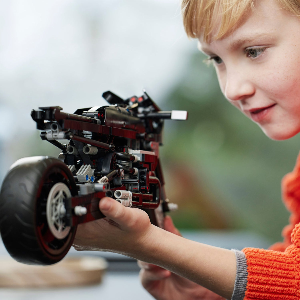 LEGO? Technic The Batman - Batcycle?