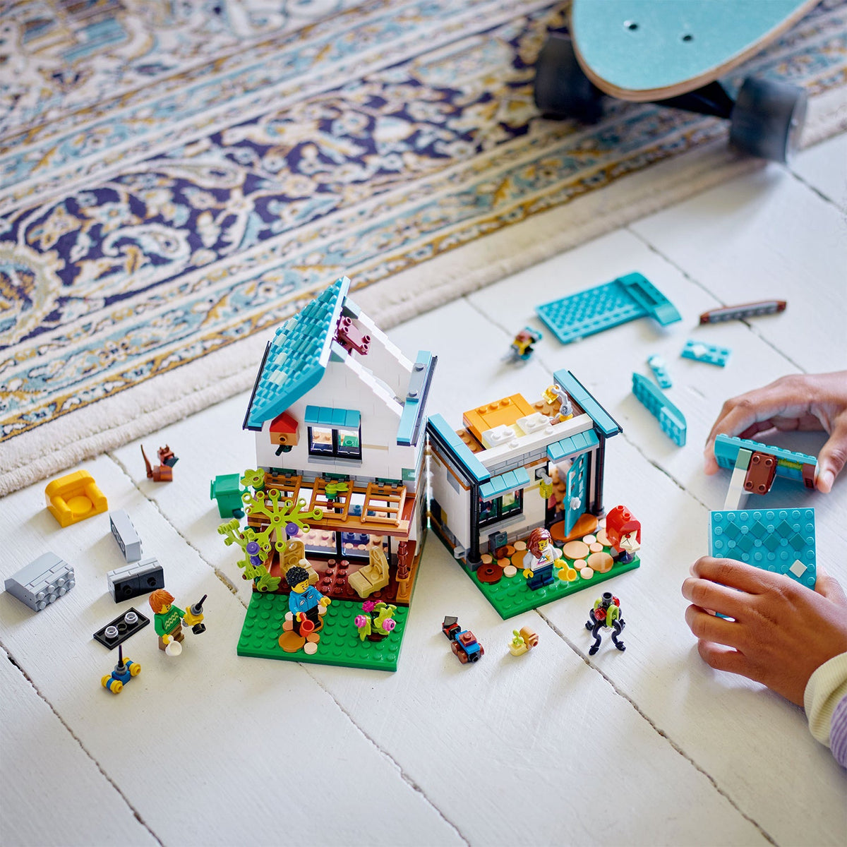 LEGO? Creator 3-in-1 Cozy House
