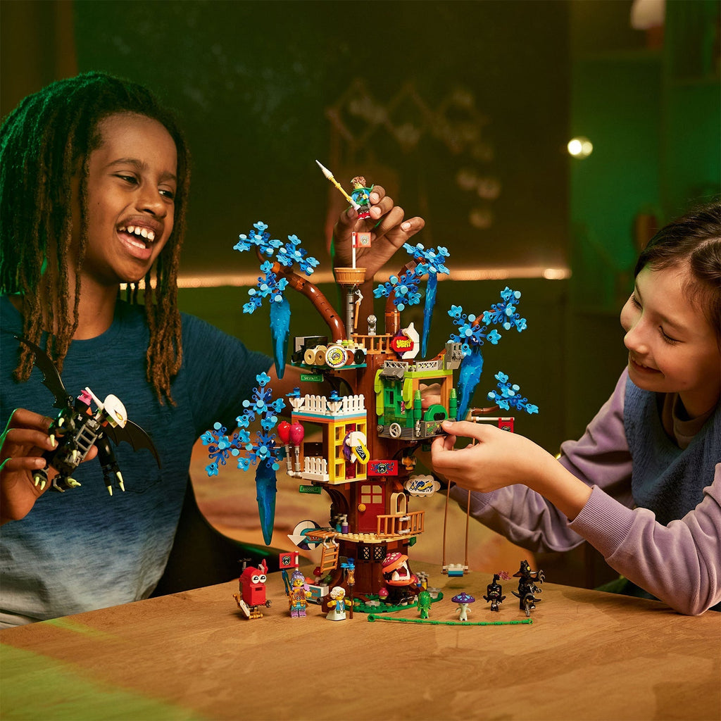 LEGO? DREAMZzz? Fantastical Tree House