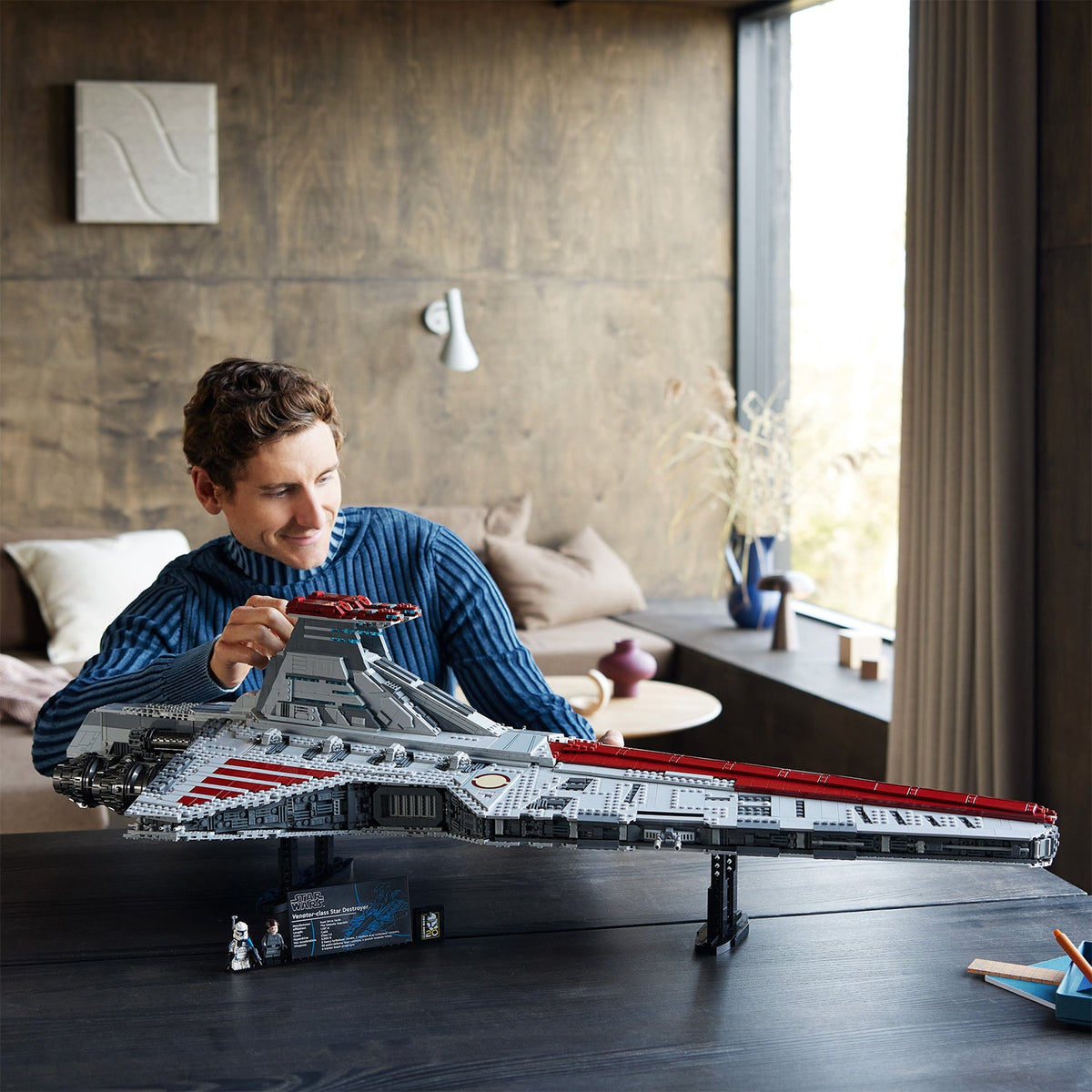 LEGO? Star Wars? Venator-Class Republic Attack Cruiser - Ultimate Collector Series
