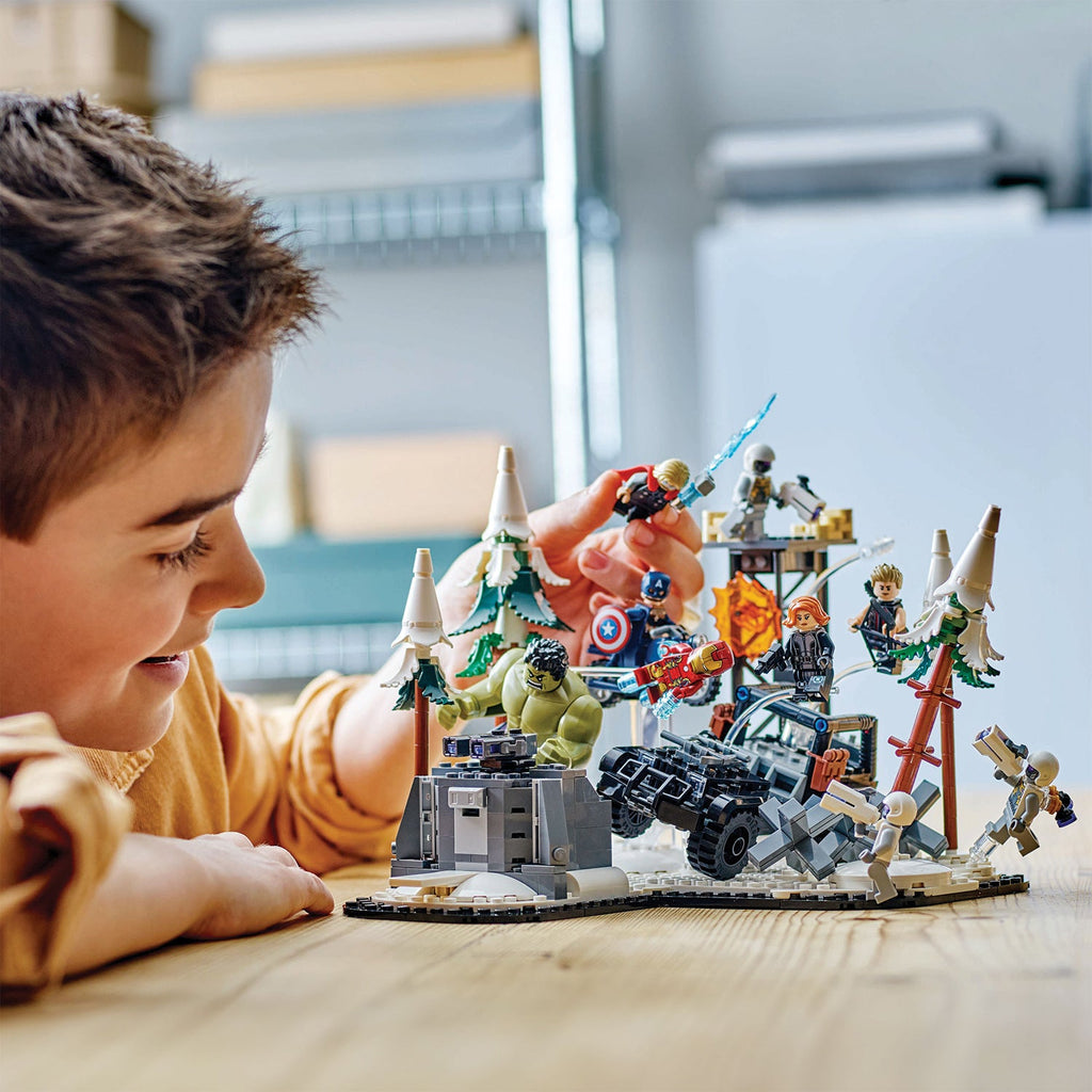 LEGO? Marvel The Avengers Assemble: Age of Ultron
