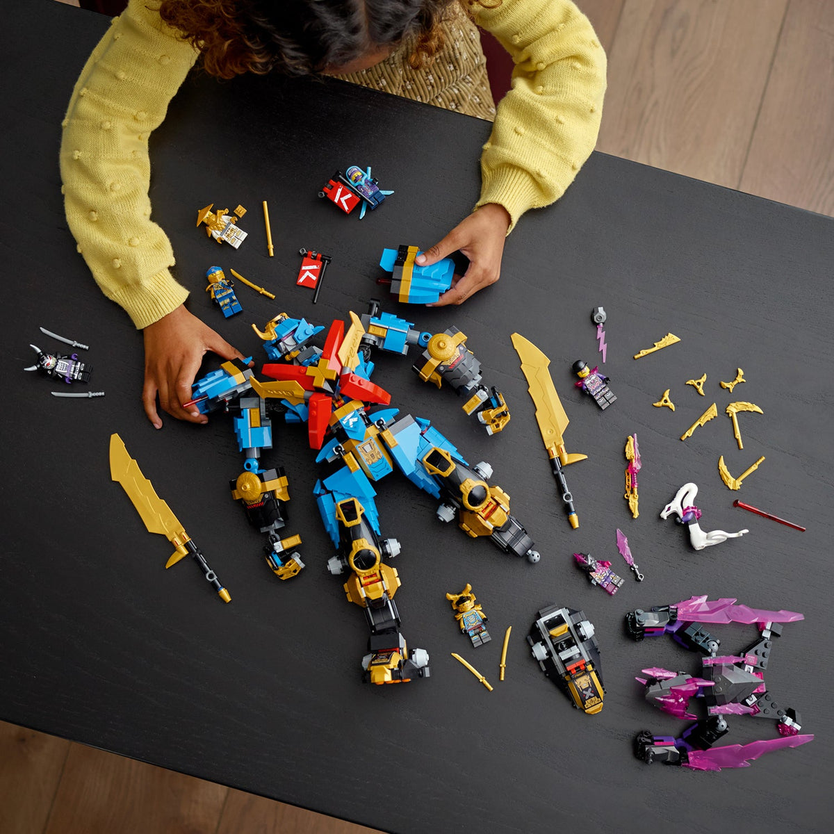 LEGO? NINJAGO? Nyas Samurai X MECH