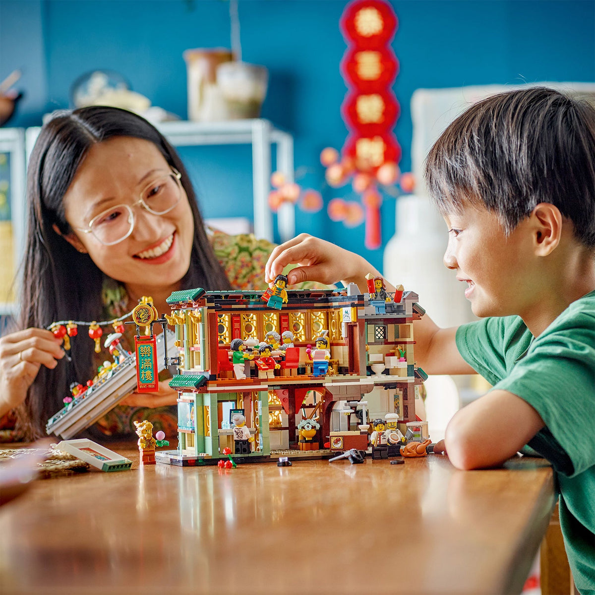 LEGO? Spring Festival Family Reunion Celebration