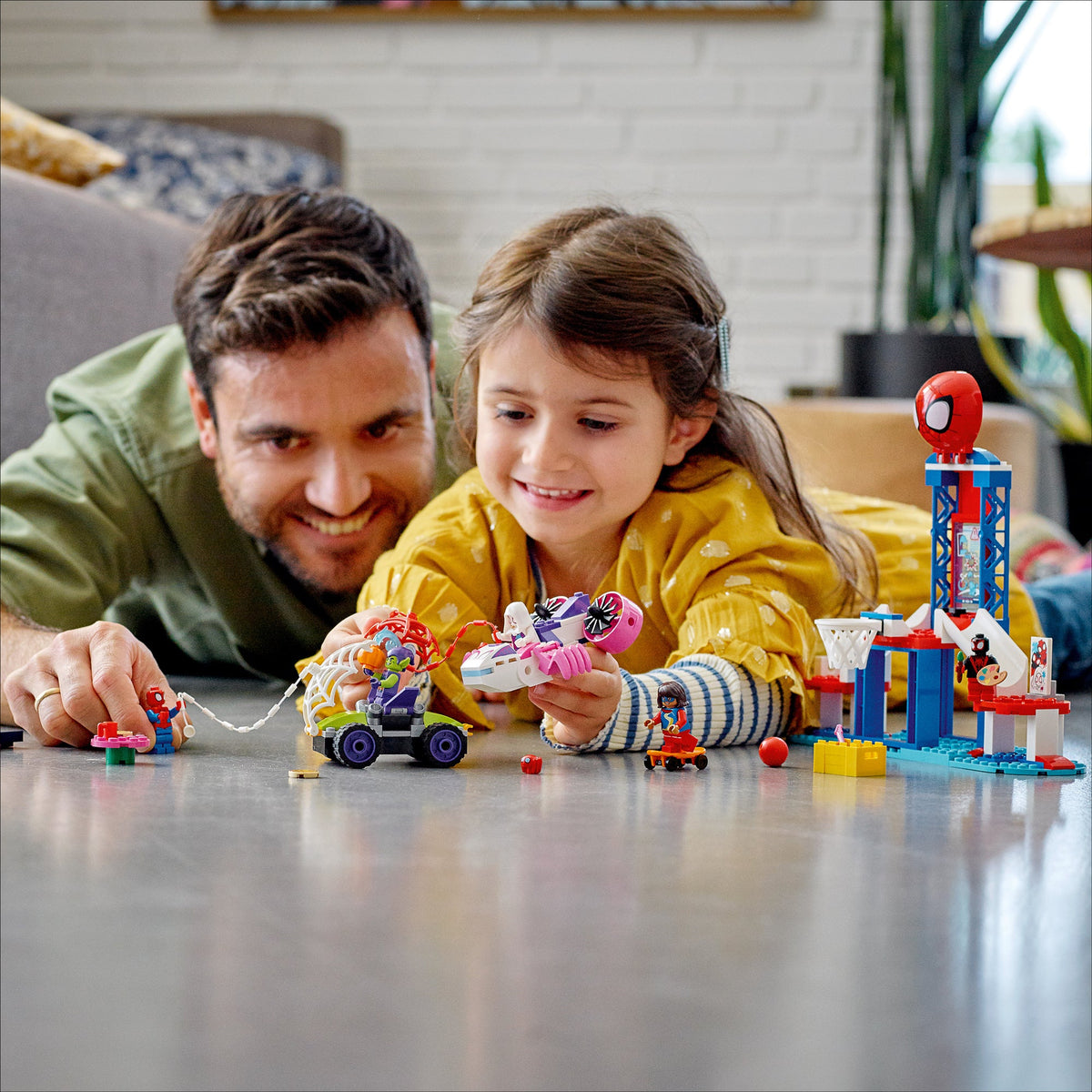 LEGO? Marvel Spidey And His Amazing Friends Spider-Man Webquarters Hangout
