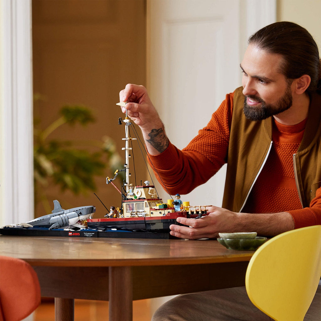 LEGO? Ideas Jaws