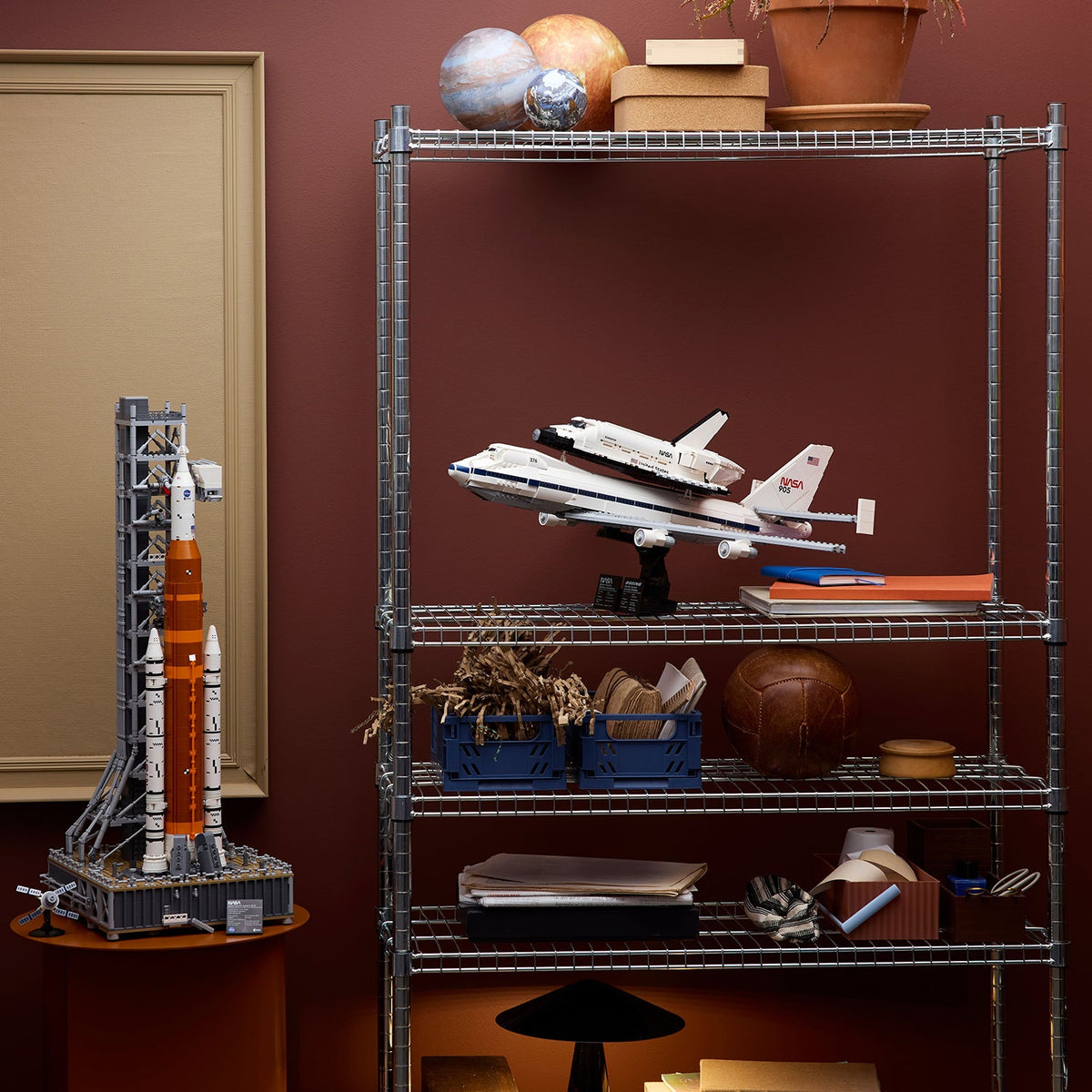 LEGO? Icons Shuttle Carrier Aircraft